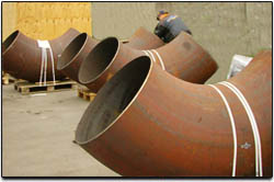 Согласно выигранному тендеру Невский завод ТРУБОДЕТАЛЬ изготовил детали трубопроводов диаметрами до 820 мм  для системы водяного охлаждения доменных печей.